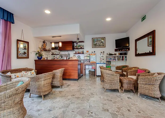 Rosa 3* تّشيرفييا